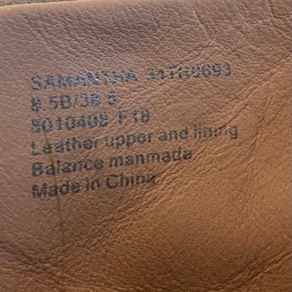 Taryn Rose Samantha Tan suede Ankle boots with gold tone buckles. SZ 8.5 - Picture 9 of 16